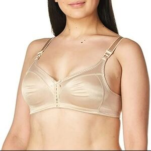 Bali Double Support Wireless Bra Women's Size 38C Nude  NWT Comfort Hook & Eye
